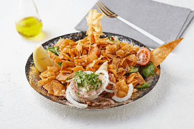 Fettuş Salata