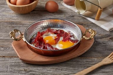 Pastırmalı Yumurta