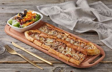 Kuşbaşı Kaşarlı Pide