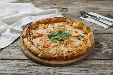 Akdeniz Pizza