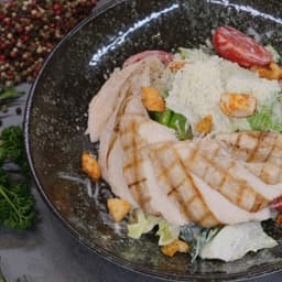 Sezar Salata