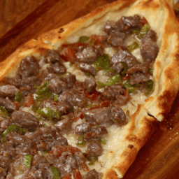 Kuşbaşılı Pide