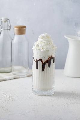 VANİLYALI MILKSHAKE