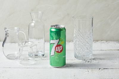 SEVEN UP