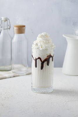 VANİLYALI MILKSHAKE