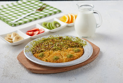 YARI PEYNİR YARI FISTIKZADE 4 KİŞİLİK