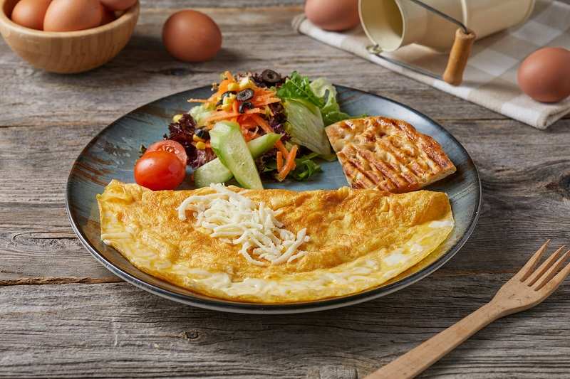 KAŞARLI OMLET