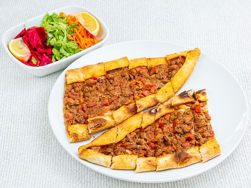 Kuşbaşılı Pide